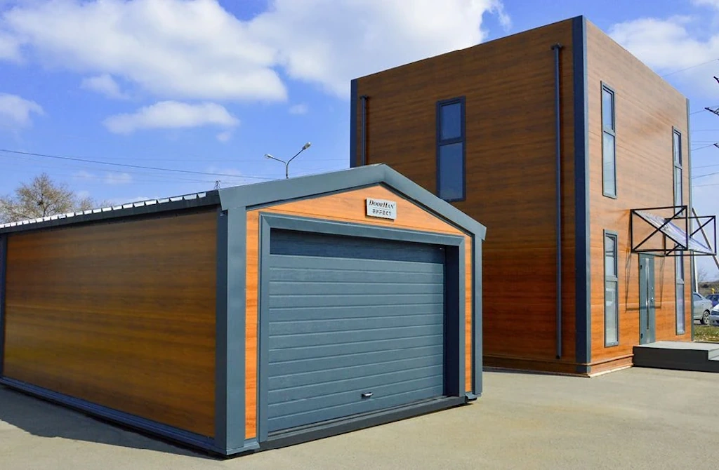 Дверь Эко в комплекте